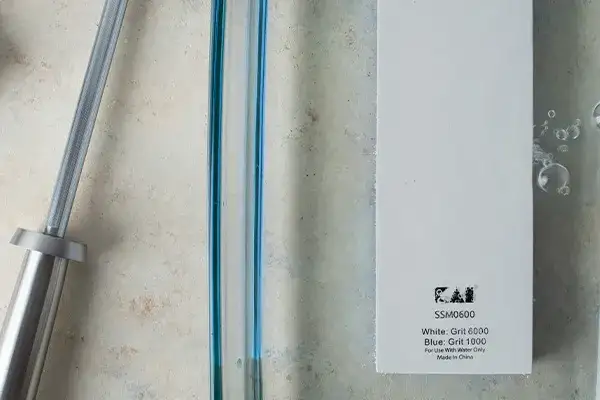 Honing steel and whetstone